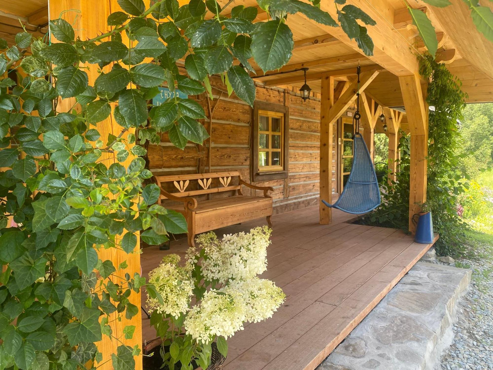 Chyza Hapele Hotel Zatwarnica Exterior photo